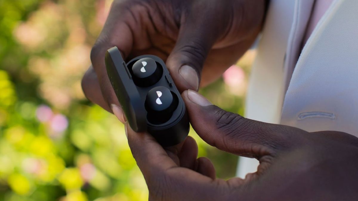 You can now rent a pair of customizable true wireless earbuds for $5/£5 per month