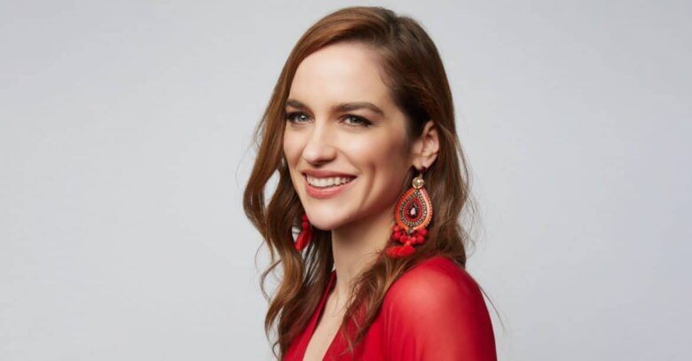 Melanie Scrofano Net Worth 2022